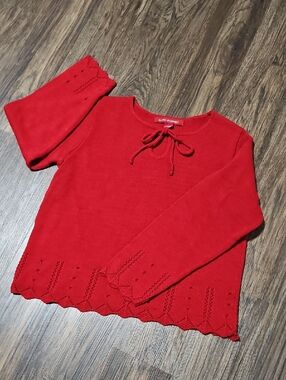 Gloria Vanderbilt Red Tie-Neck Scalloped Hem Knit Sweater, size Large